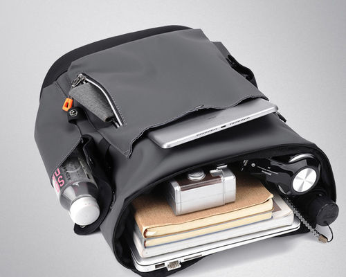 Customized Stylish Lightweight Nylon Travel Backpack With Zipper Closure